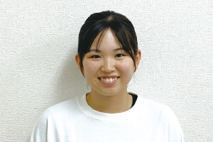 山口りささん 顔写真